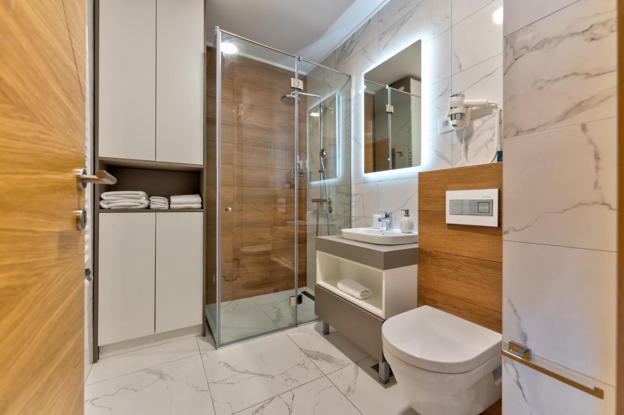 King's Square Lux 1 Apartment *