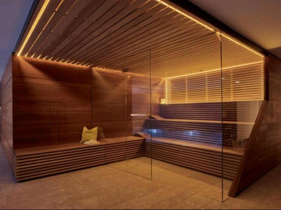 Apartment King's Square Lux 1